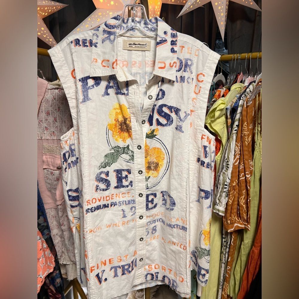 Free People White Sleeveless Button-Up Top with Blue & Yellow Graphic - Picture 6 of 8
